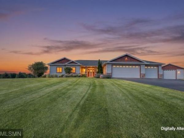 1019 174th Street, Hammond, WI 54015