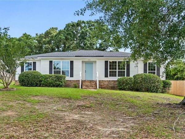 7020 Woodlea Drive S, Mobile, AL 36695