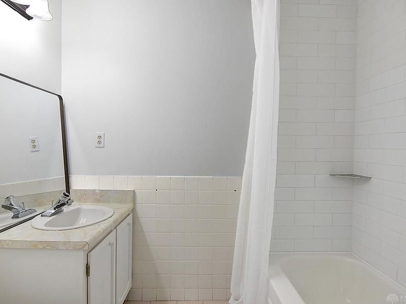 2230 S Patterson, Unit 63, Dayton, OH 45409 Photo 12