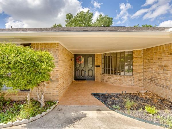 4424 Foxfire Way, Fort Worth, TX 76133