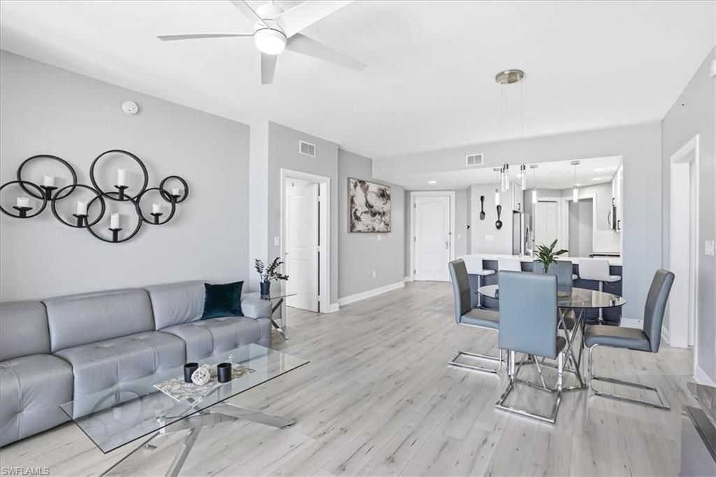 5781 Cape Harbour Dr, Unit 906, Cape Coral, FL 33914 Photo