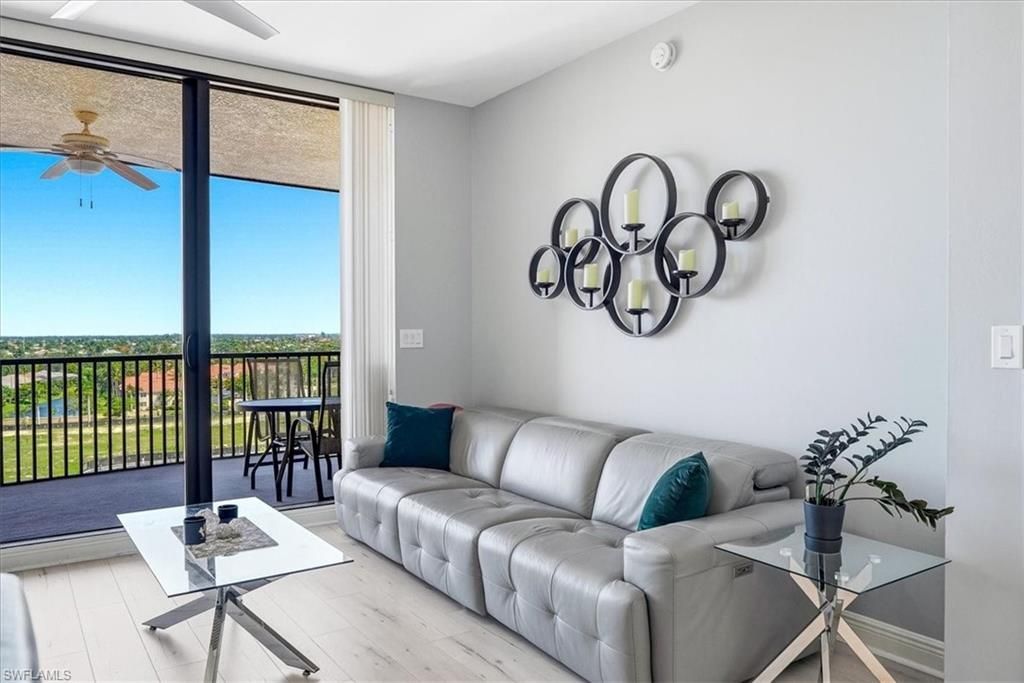 5781 Cape Harbour Dr, Unit 906, Cape Coral, FL 33914 Photo