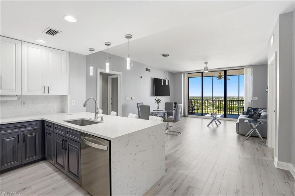 5781 Cape Harbour Dr, Unit 906, Cape Coral, FL 33914 Photo