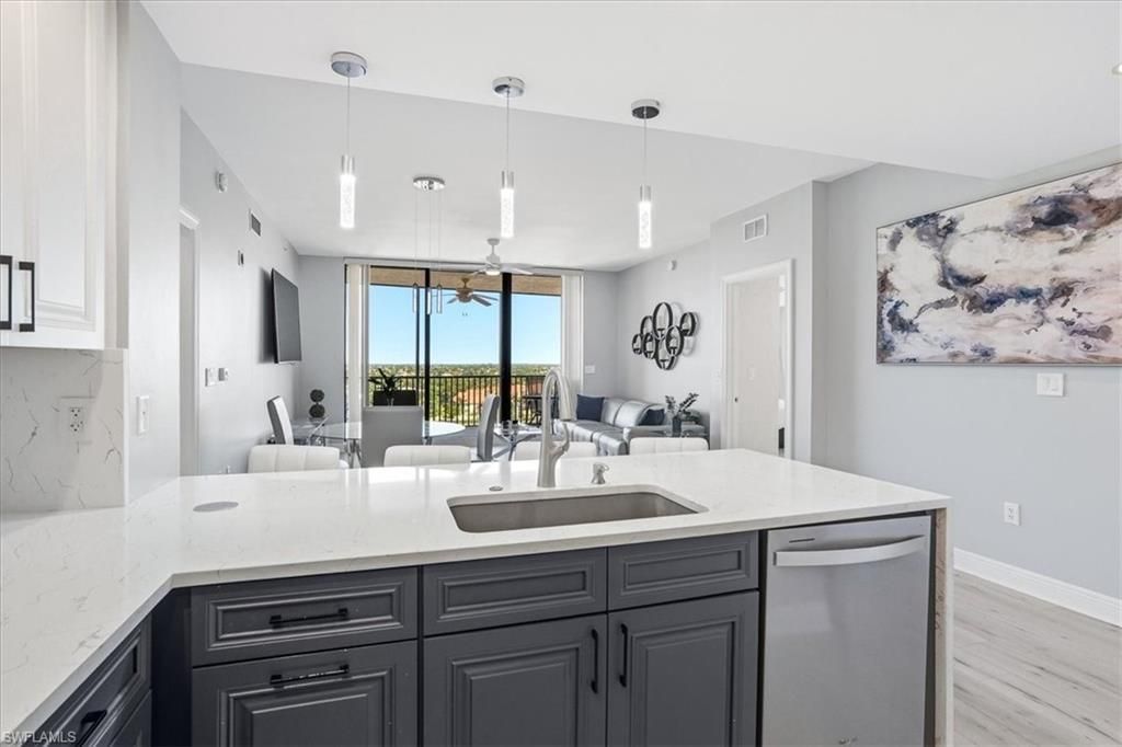 5781 Cape Harbour Dr, Unit 906, Cape Coral, FL 33914 Photo