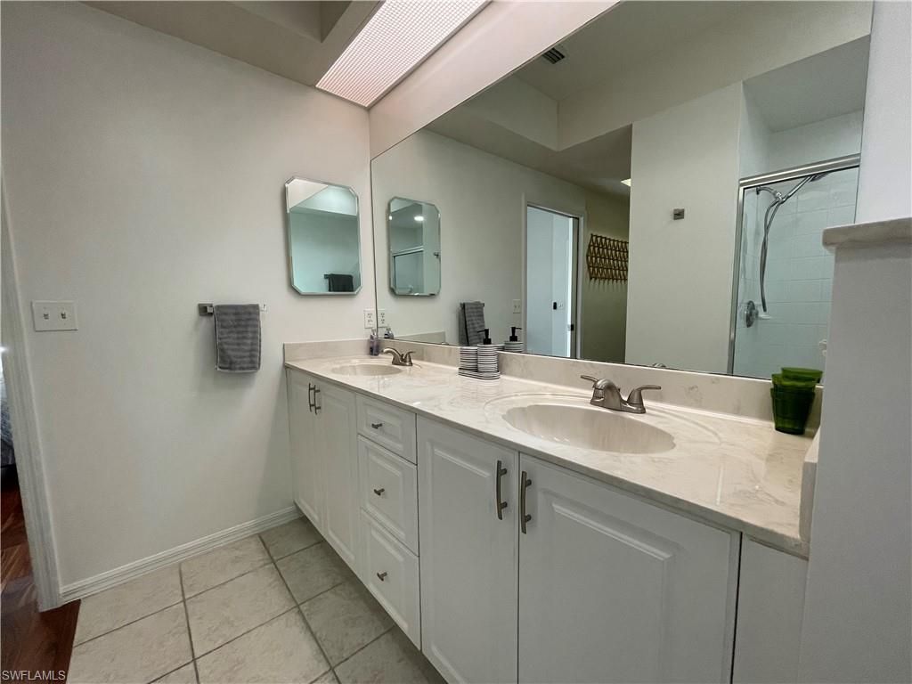 5708 Greenwood Cir, Unit 48, Naples, FL 34112 Photo
