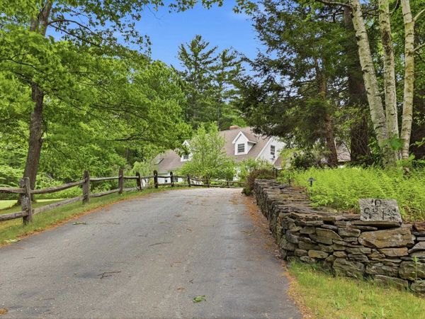 28 Island Road, Deerfield, NH 03037