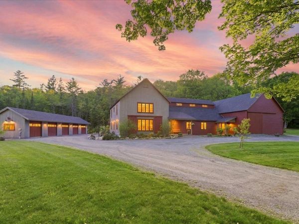 908 Old Franconia Road, Bethlehem, NH 03574