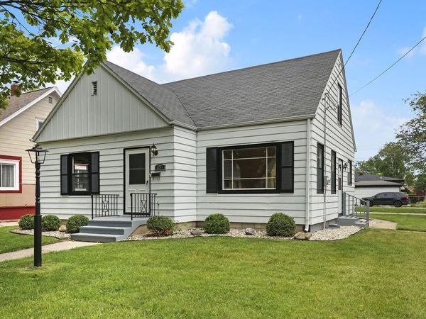 5237 35th AVENUE, Kenosha, WI 53144