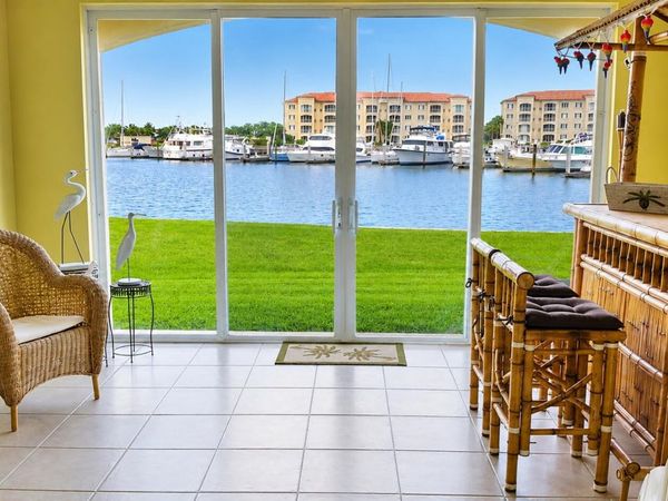 13 W Harbour Isle Dr Drive W, Unit 101, Fort Pierce, FL 34949
