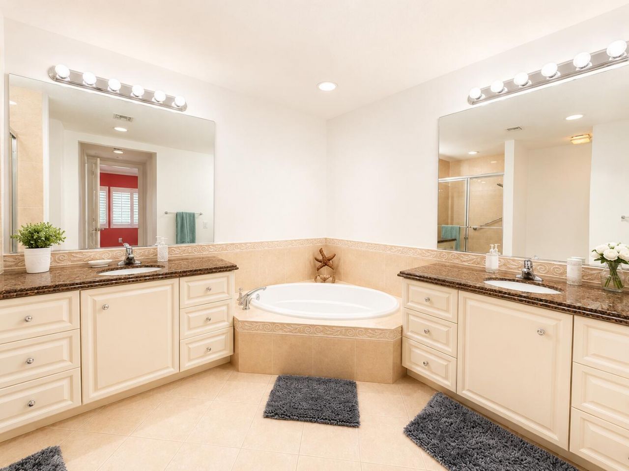 13 W Harbour Isle Dr Drive W, Unit 101, Fort Pierce, FL 34949 Photo