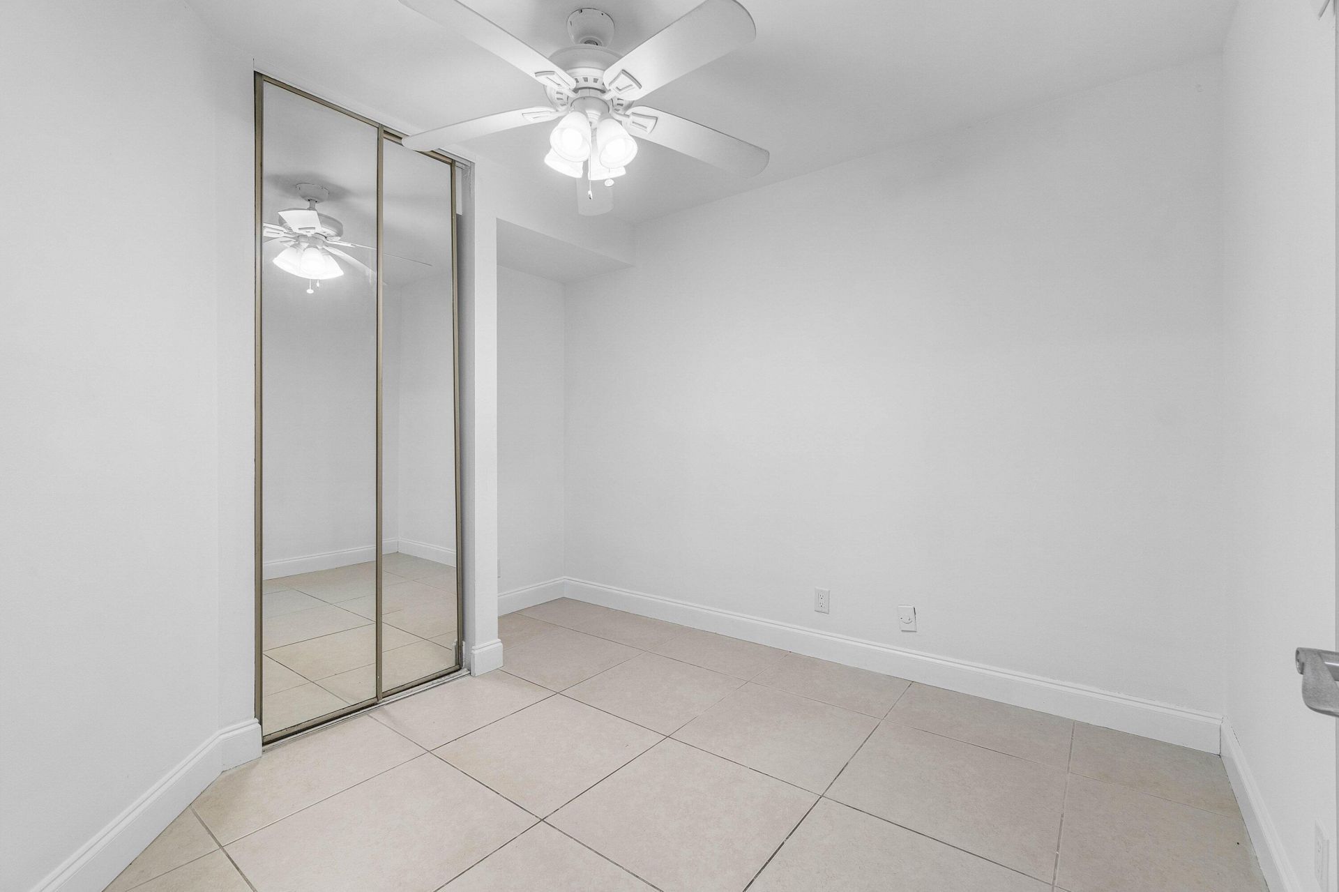 8254 Severn Drive, Unit A, Boca Raton, FL 33433 Photo