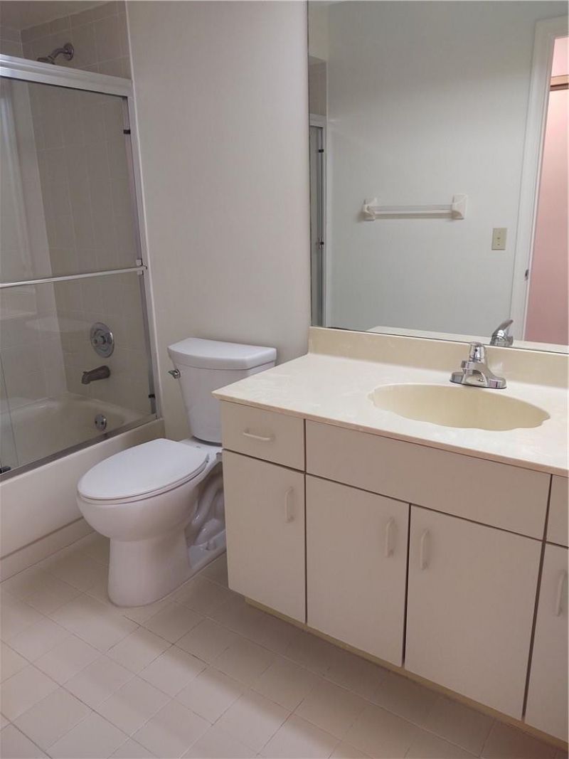 5801 Coach House Circle, Unit B, Boca Raton, FL 33486 Photo