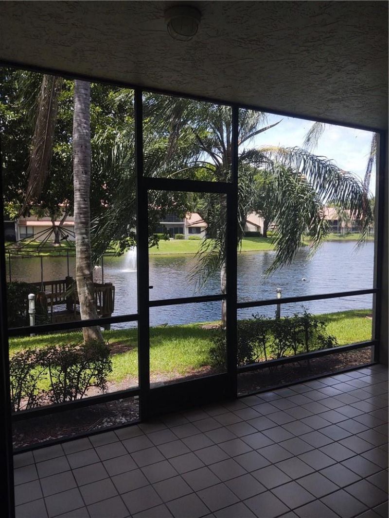 5801 Coach House Circle, Unit B, Boca Raton, FL 33486 Photo