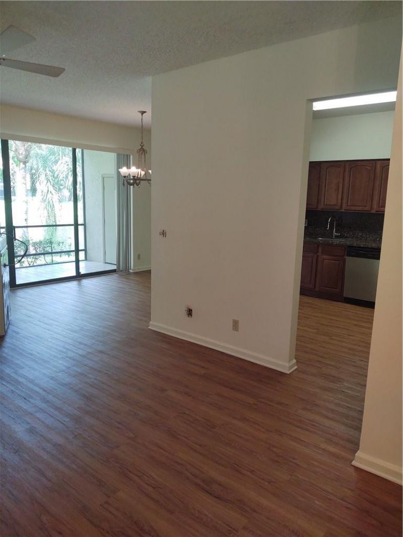 5801 Coach House Circle, Unit B, Boca Raton, FL 33486 Photo