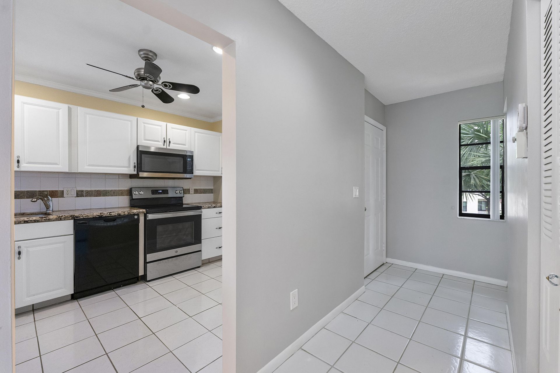 21852 Arriba, Unit 6-h, Boca Raton, FL 33433 Photo