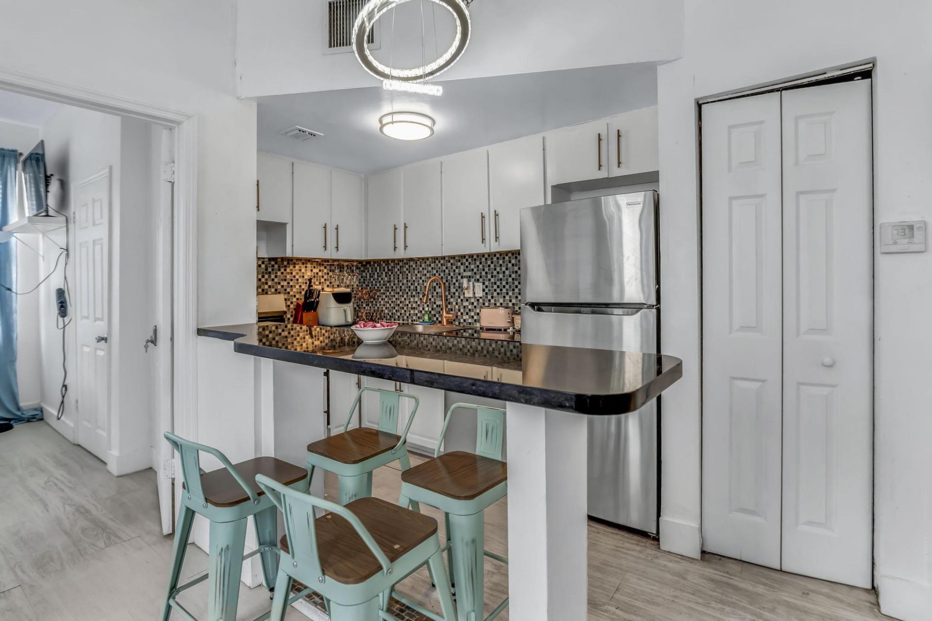 1342 Drexel Avenue, Unit 206, Miami Beach, FL 33139 Photo