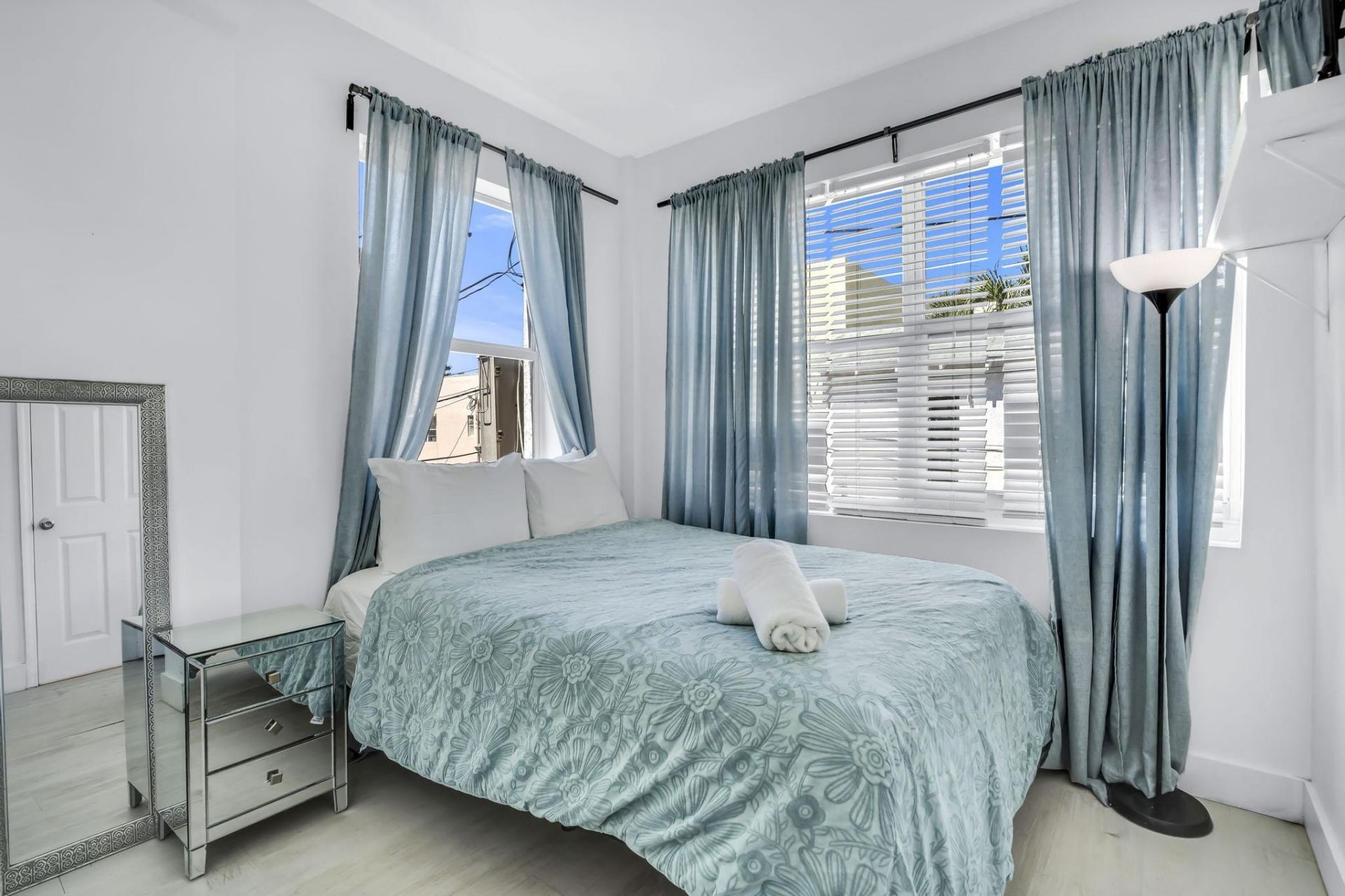 1342 Drexel Avenue, Unit 206, Miami Beach, FL 33139 Photo