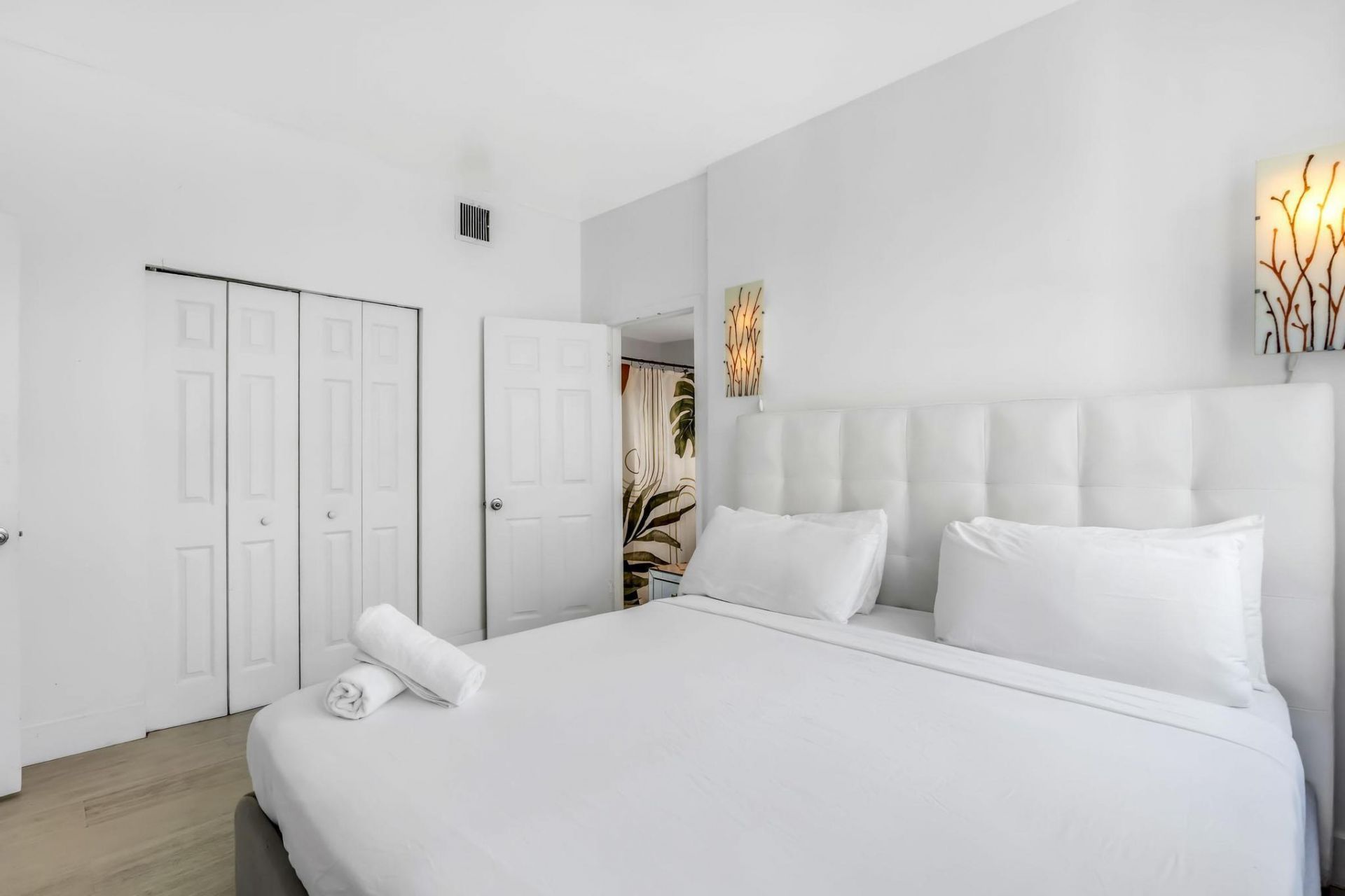 1342 Drexel Avenue, Unit 206, Miami Beach, FL 33139 Photo