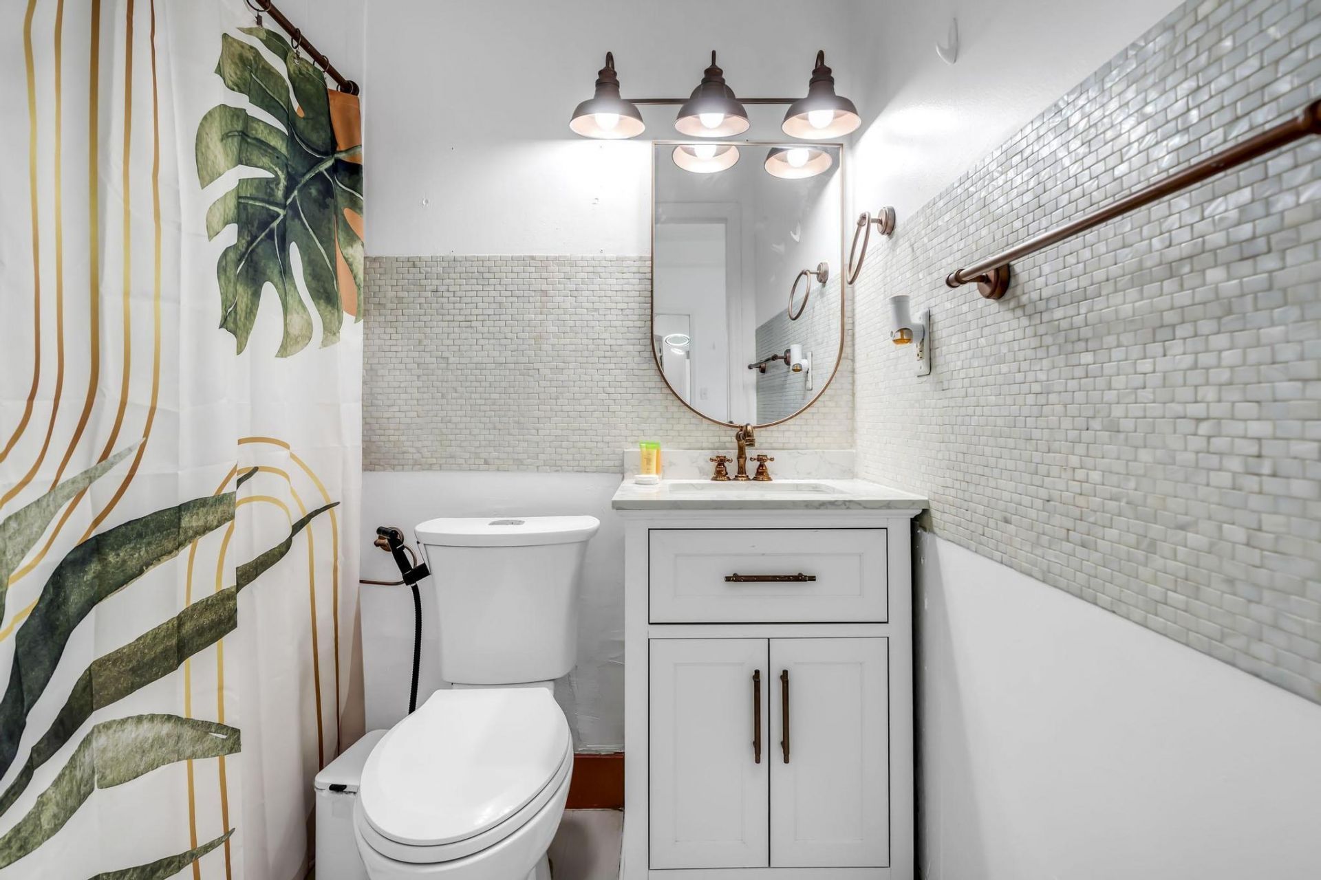 1342 Drexel Avenue, Unit 206, Miami Beach, FL 33139 Photo