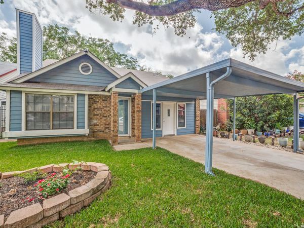 2922 Ash Field Dr, San Antonio, TX 78245