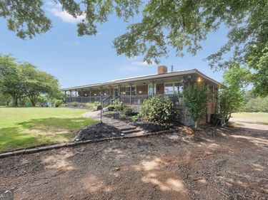 876 Simpson Mill Road, Locust Grove, GA 30248