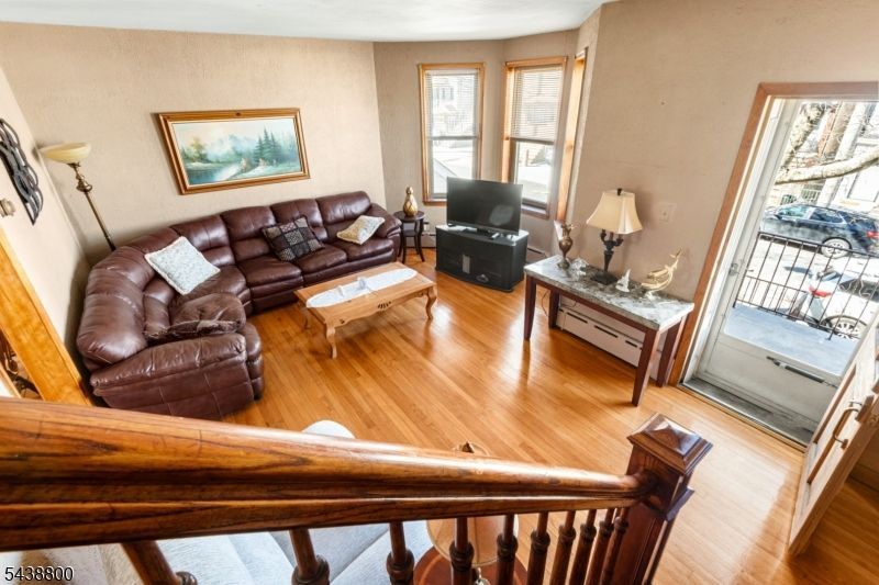 304 Terrace Ave, Jersey, NJ 07307 Main Photo