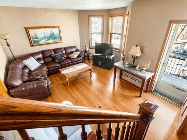304 Terrace Ave, Jersey, NJ 07307