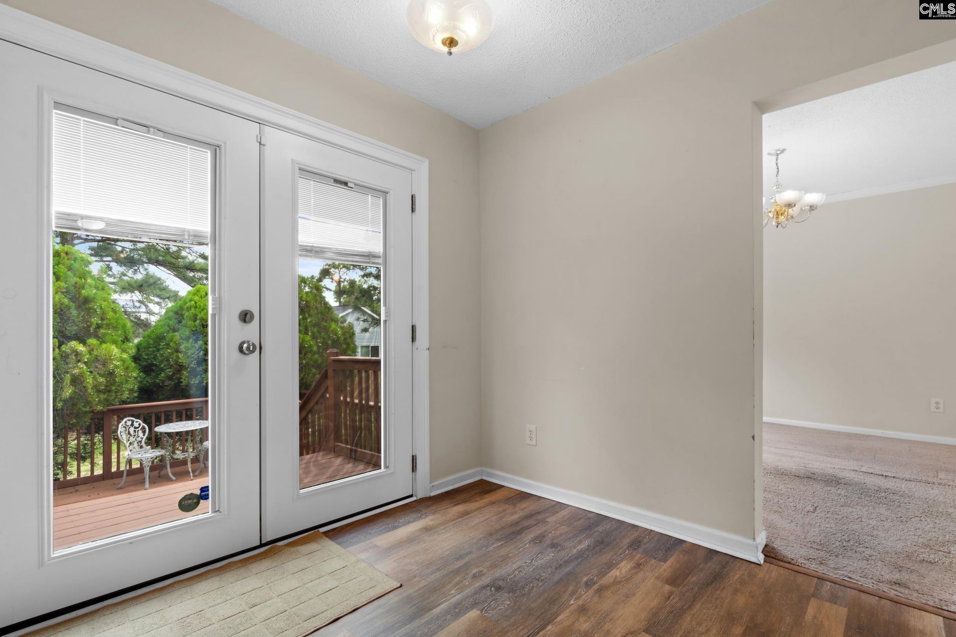 106 Rolling Knoll Drive  Photo 15