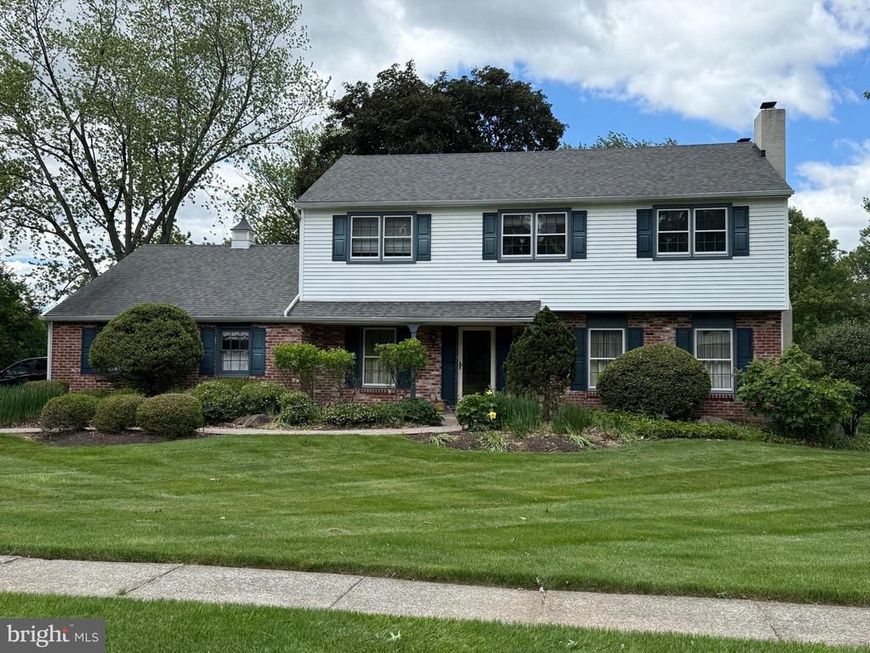 1038 Hickory Drive, Blue Bell, PA 19422 Main Photo