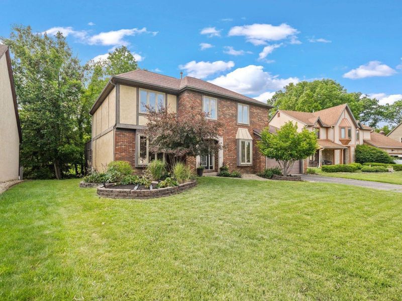 7794 Pembrook Drive, Reynoldsburg, OH 43068 Photo 2