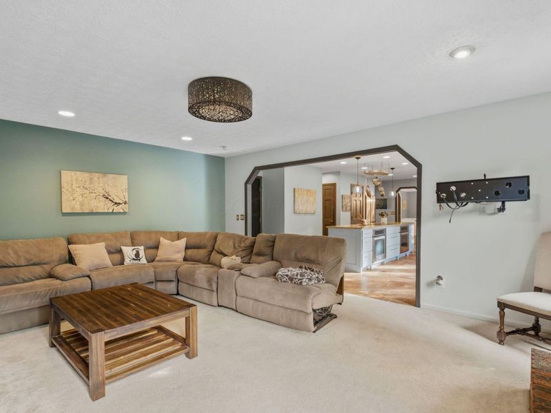 7794 Pembrook Drive, Reynoldsburg, OH 43068 Photo 32