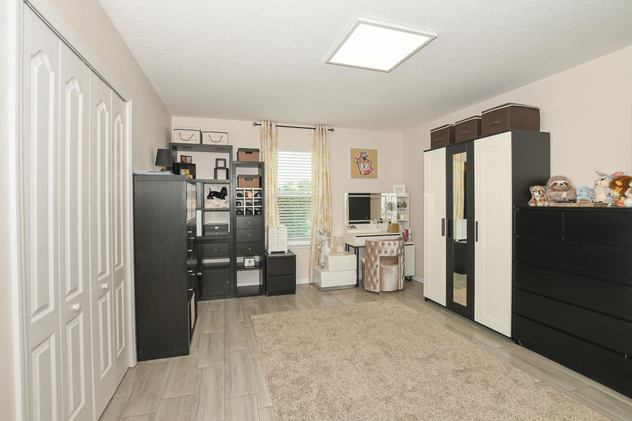1033 SW General Patton Terrace, Port Saint Lucie, FL 34953 Photo