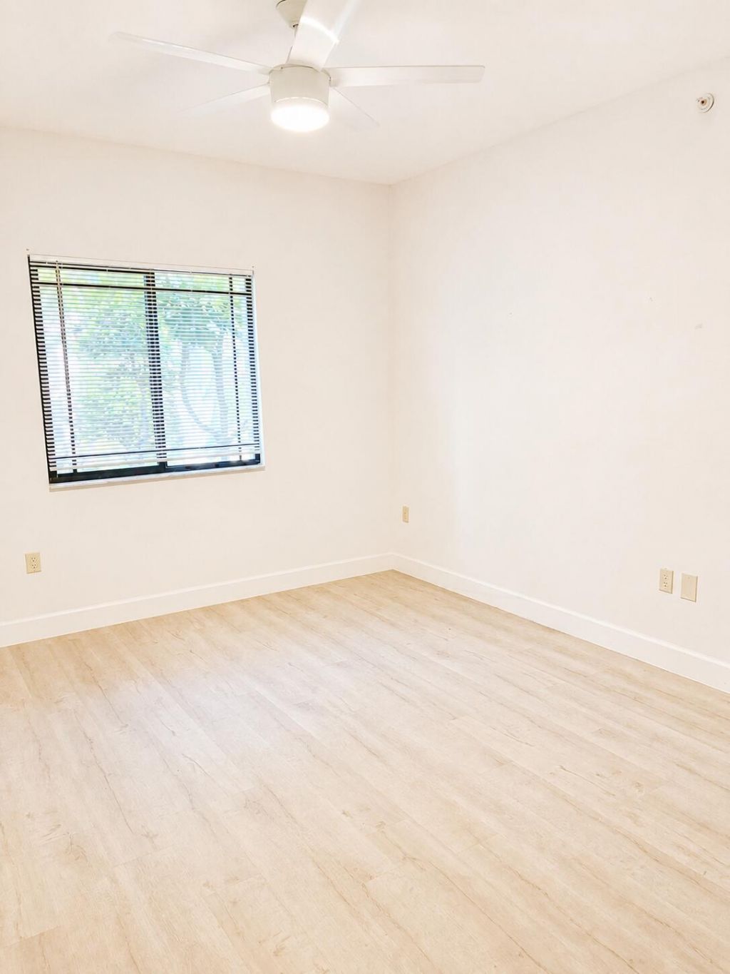 3023 Alcazar Place, Unit 207, Palm Beach Gardens, FL 33410 Photo