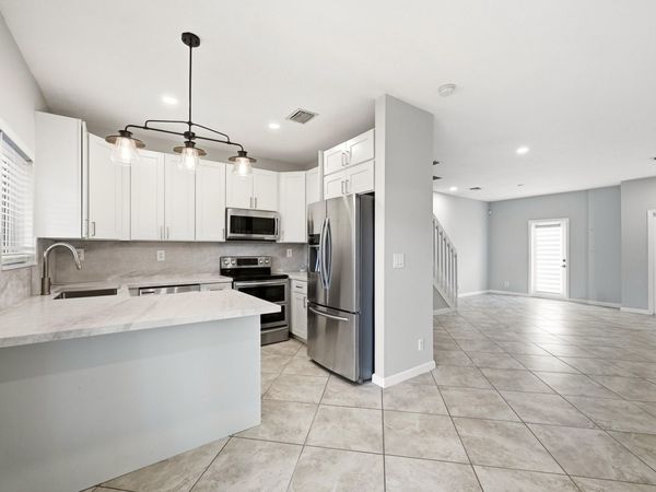 8464 Lagos De Campo Boulevard, Tamarac, FL 33321
