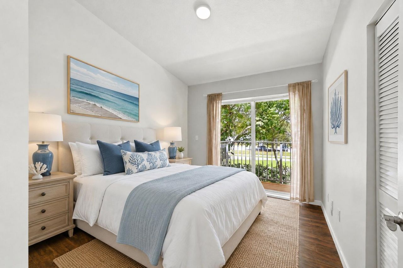 8464 Lagos De Campo Boulevard, Tamarac, FL 33321 Photo