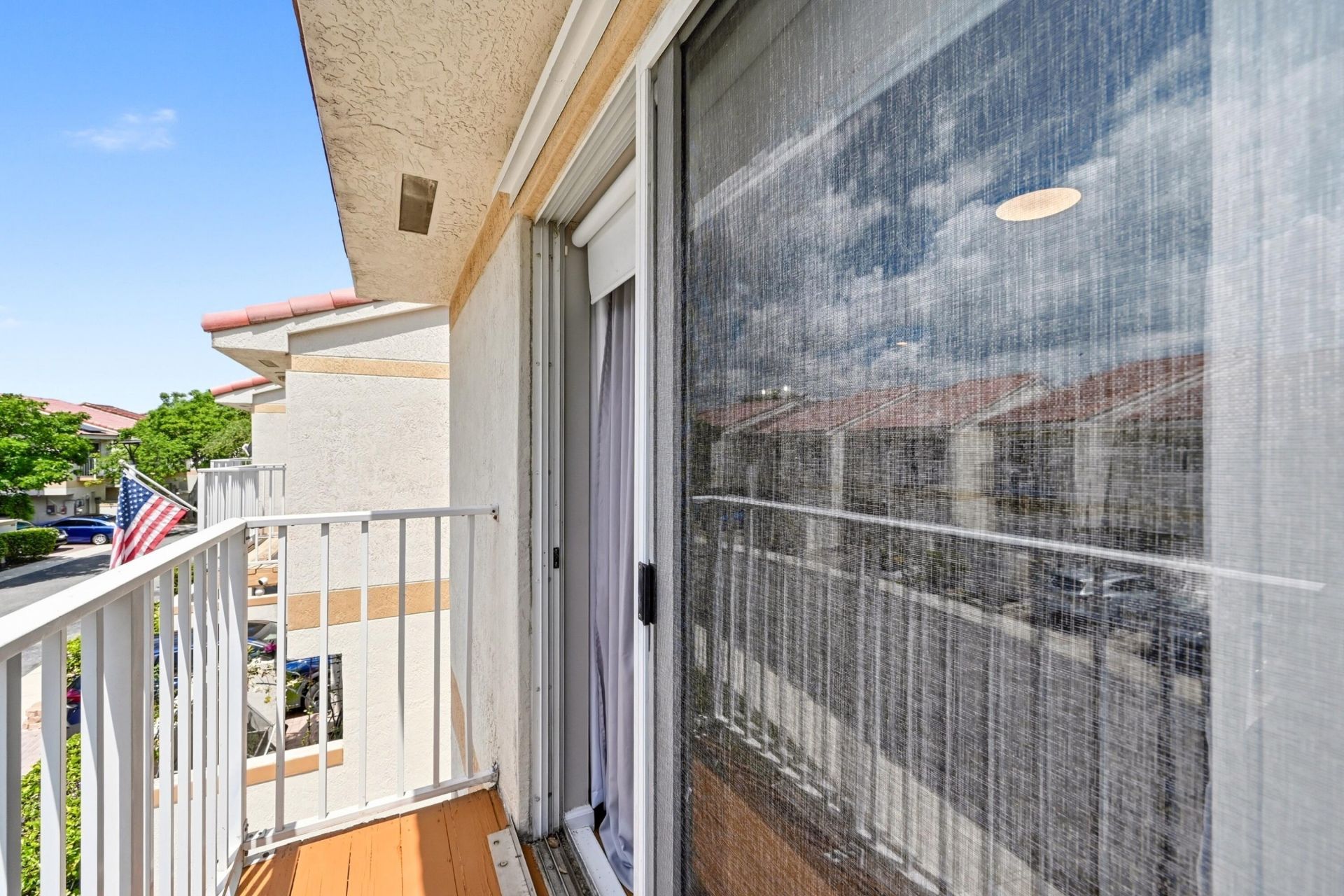 8464 Lagos De Campo Boulevard, Tamarac, FL 33321 Photo