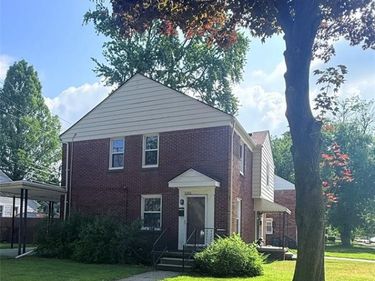 1101 E 4th Street , Royal Oak, MI 48067