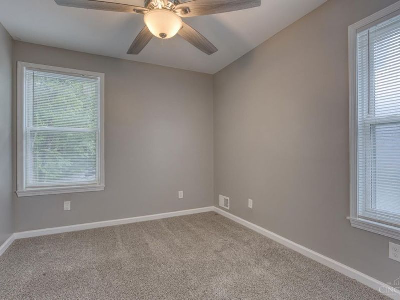 3319 Cavanaugh Avenue, Cincinnati, OH 45211 Photo 13