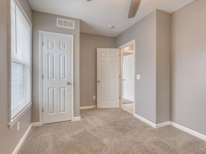 3319 Cavanaugh Avenue, Cincinnati, OH 45211 Photo 14