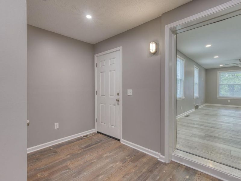 3319 Cavanaugh Avenue, Cincinnati, OH 45211 Photo 6