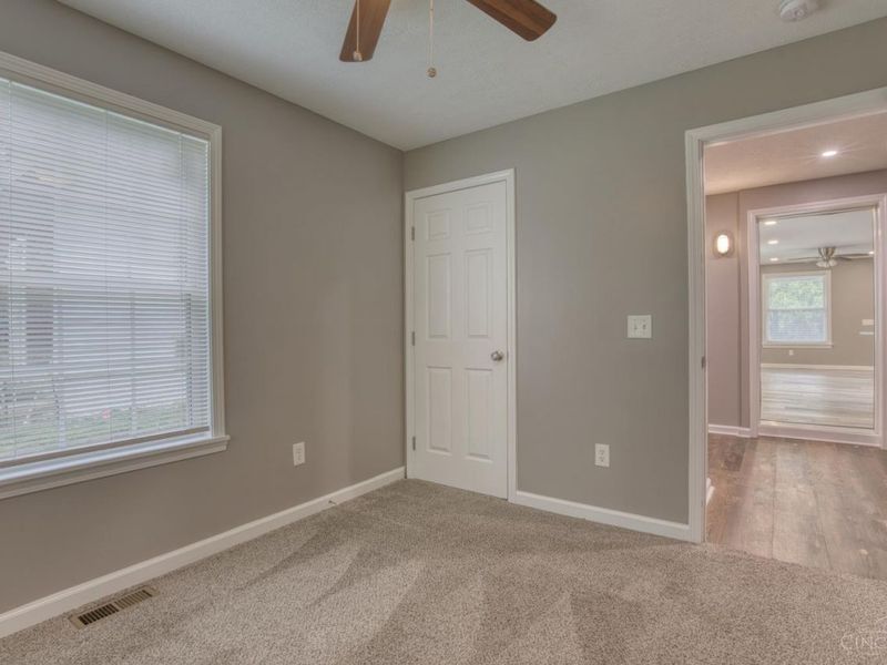 3319 Cavanaugh Avenue, Cincinnati, OH 45211 Photo 8