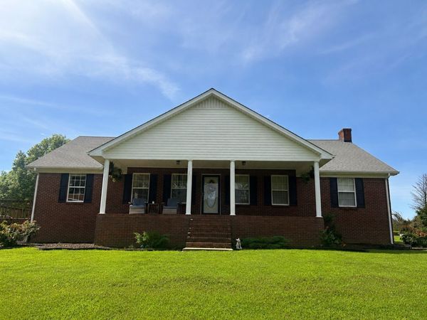 187 N Old Military Rd, Summertown, TN 38483