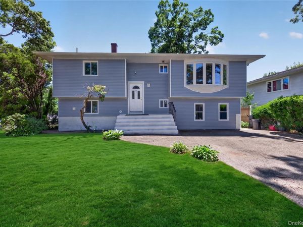 370 Chelsea Avenue , West Babylon, NY 11704