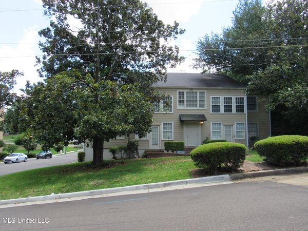 1055 Carlisle Street, Jackson, MS 39202