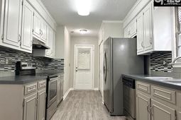 1701 Chadford Road  photo 4
