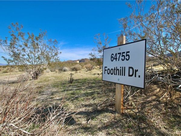 64755 Foothill Drive, Joshua Tree, CA 92252