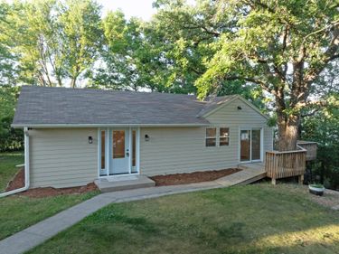 17422 Judicial Road, Lakeville, MN 55044