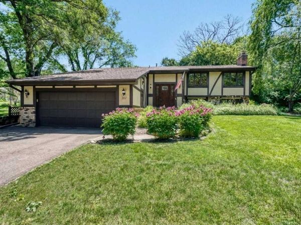 311 E 135th Street, Burnsville, MN 55337