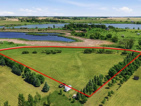 20187 14th Avenue S, Hawley, MN 56549
