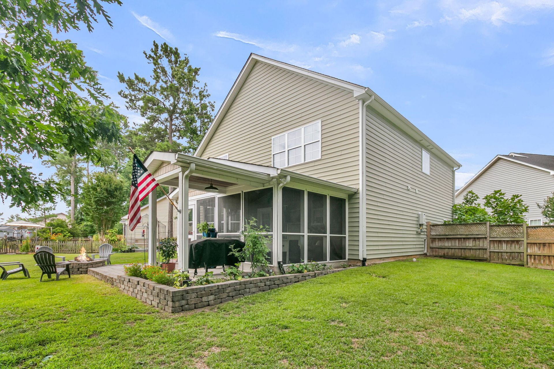 302 Freeland Way Photo 34